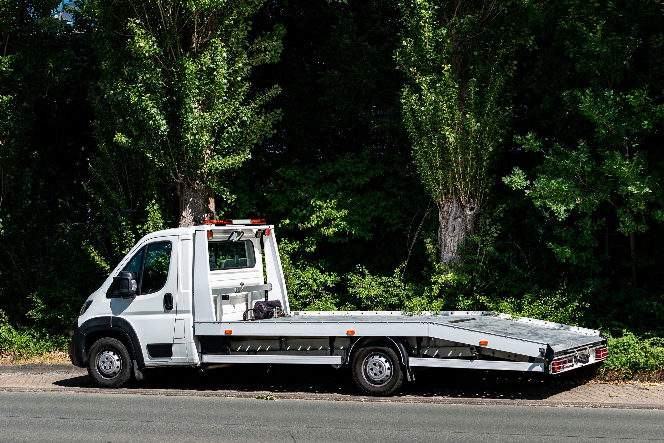 tow truck in scenic suburb
